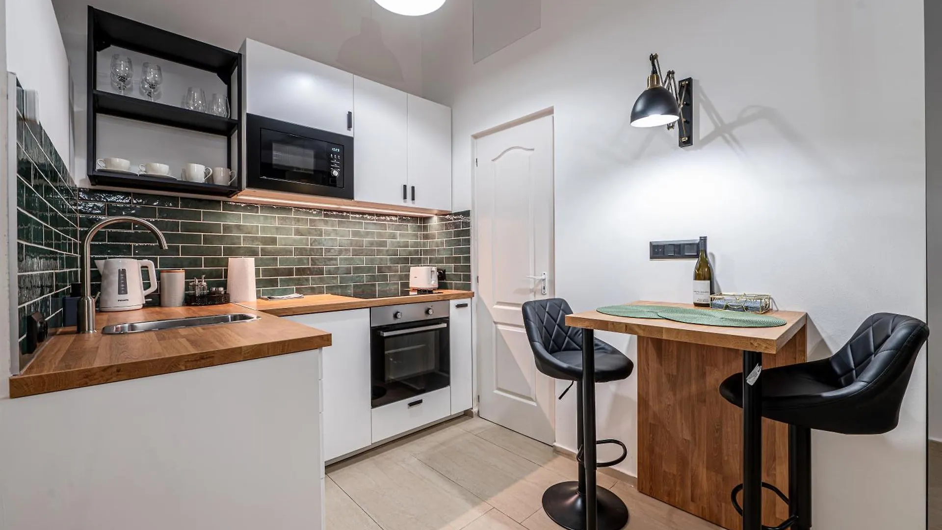 V531 Elitehost Voeroesmarty Apartment Budapest