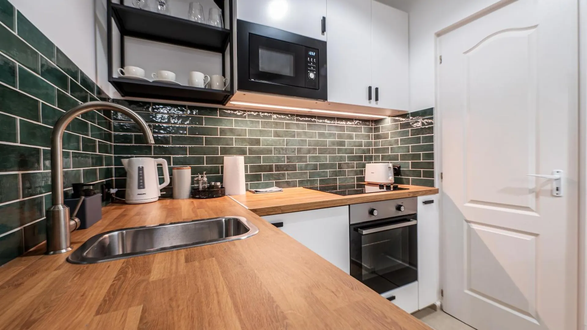 V531 Elitehost Voeroesmarty Apartment Budapest